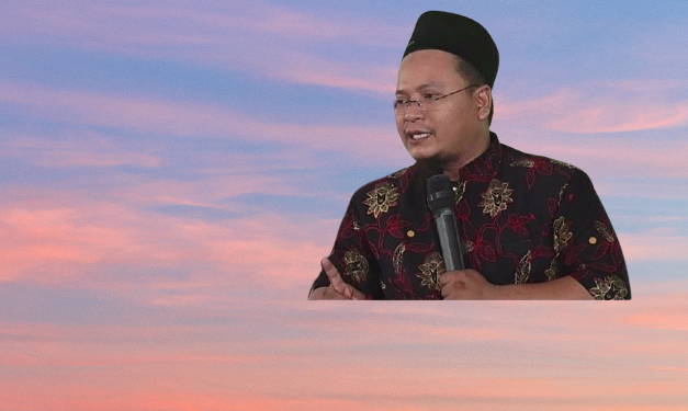 ANEKDOT KARYA GUS RIZAM MUMMAZIQ